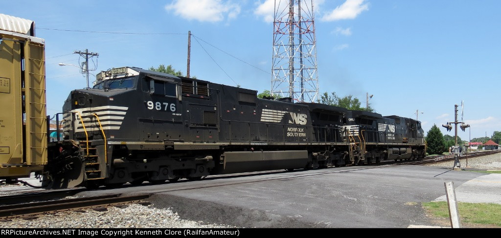 NS train #290 (Atlanta, GA - Croxton, NJ) (pic 4)
